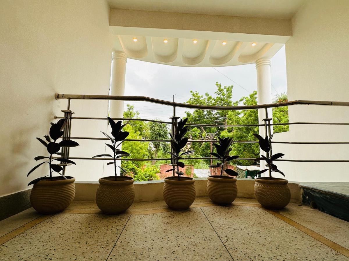Anandmai Ghar - A Homestay In Gwalior Exterior foto